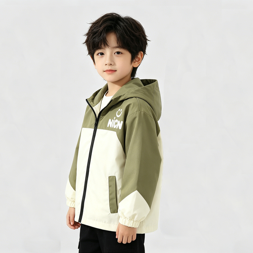 Chaqueta Cortavientos con Capu - Running Gear For Kids reseña y precio